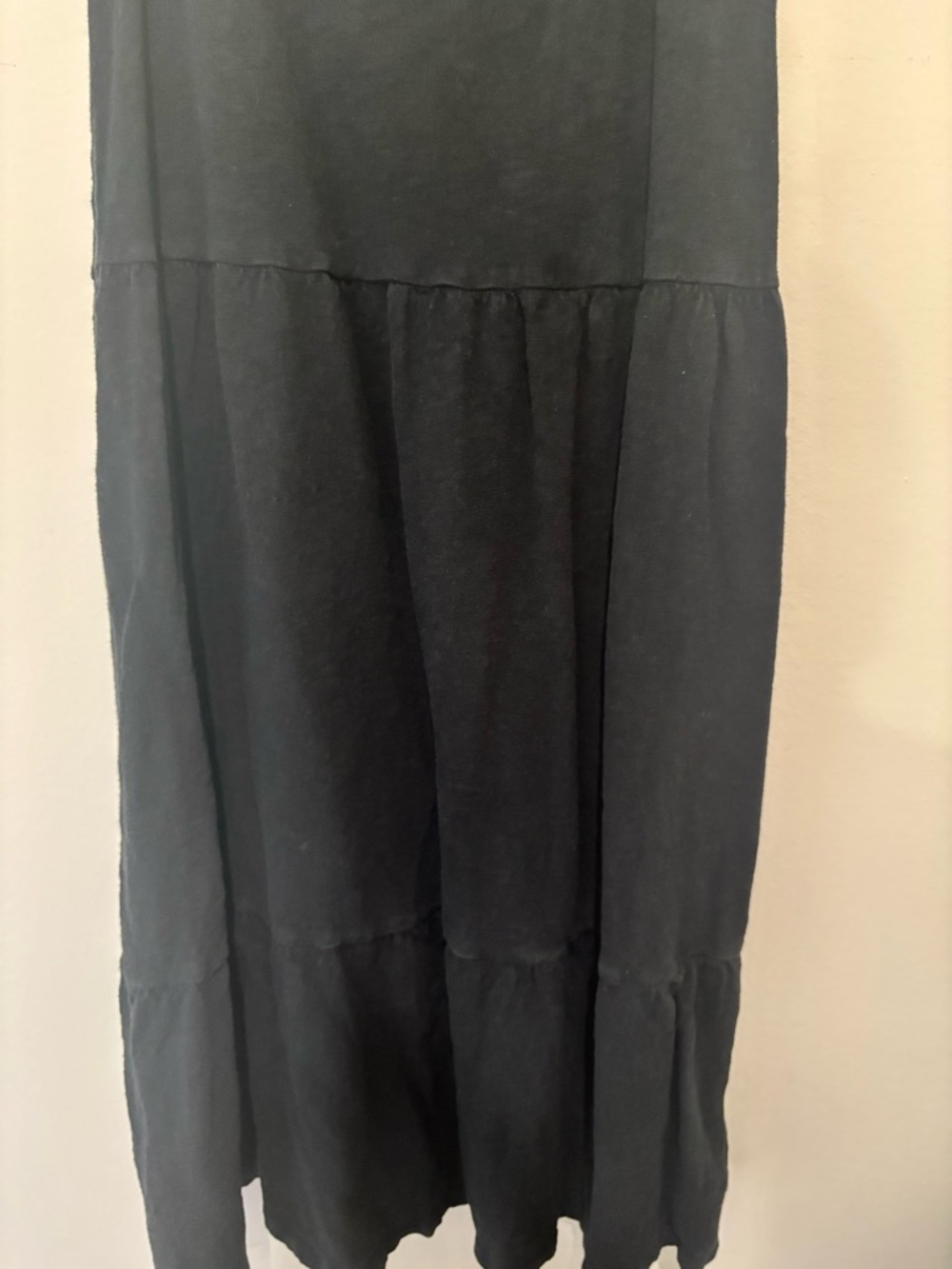 Black Sleeveless Tiered Dress - Gap - Picture 2 of 6